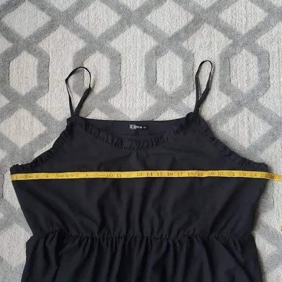 SHEIN Top  - Picture 4 of 9